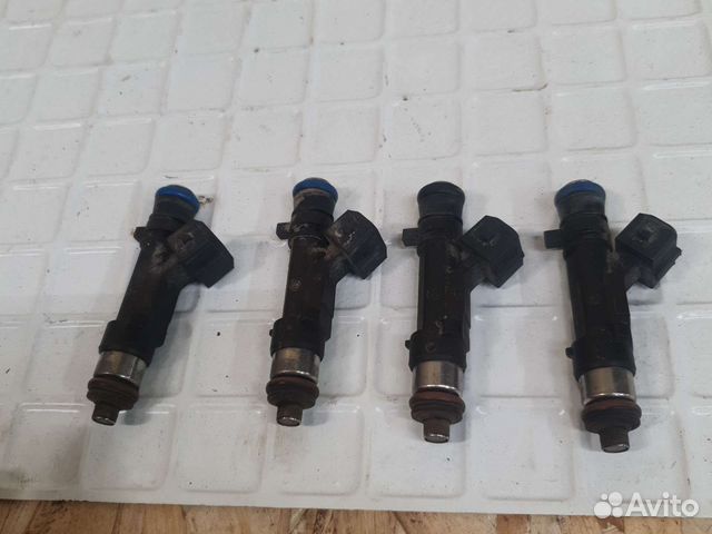 Форсунка топливная инжектор рено логан 1