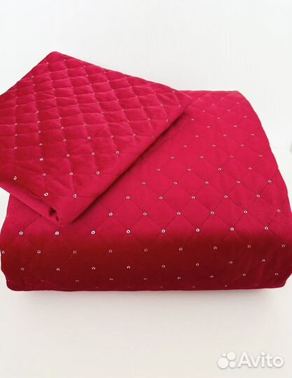 Набор покрывало + наволочка из велюра с пайетками