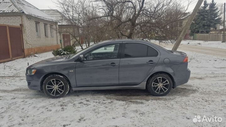 Mitsubishi Lancer 1.5 AT, 2008, 200 000 км