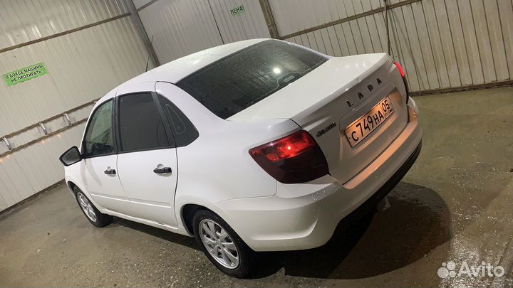 Капот на гранту