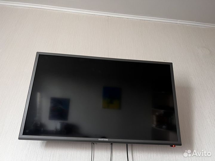 Телевизор Hartens 32 дюйма со Smart TV и Алисой