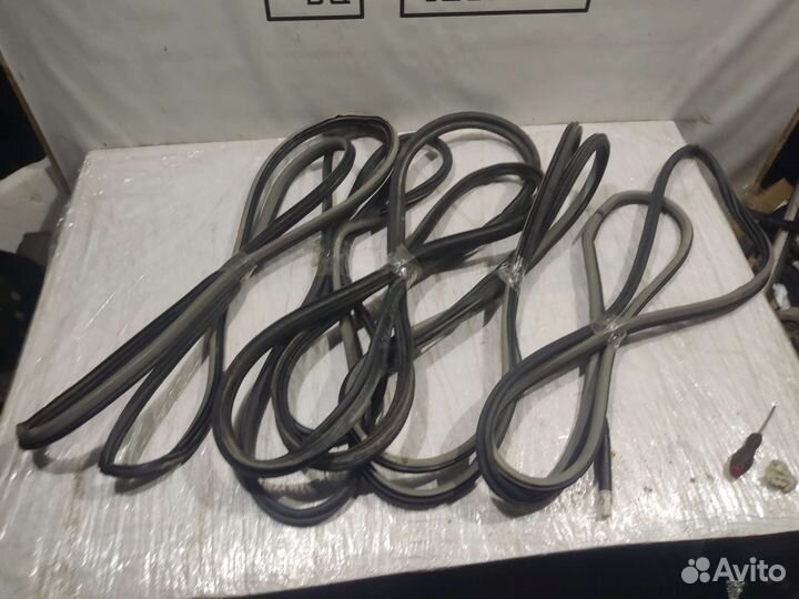 Уплотнители дверей кузова Chevrolet Rezzo