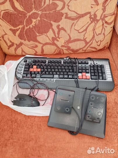 Игровая механическая клавиатура