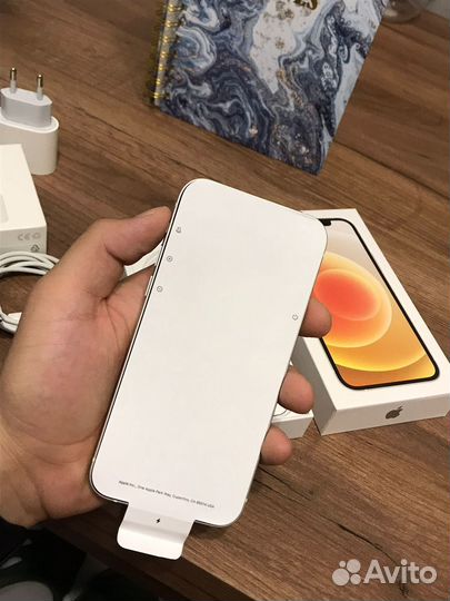 iPhone 12 64gb