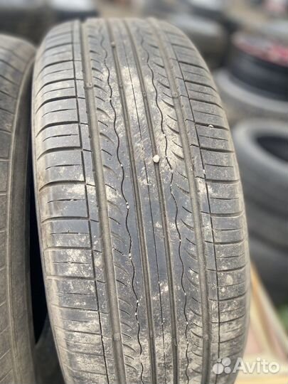 Kumho Solus KH17 215/65 R16 98H