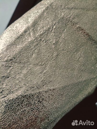 Кожаная куртка косуха оверсайз демисезонная золото