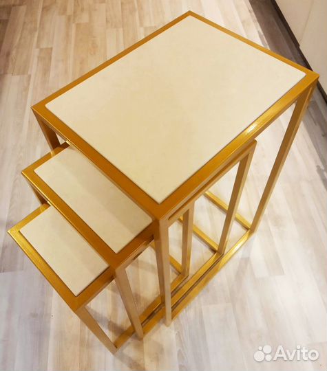 Столик журнальный