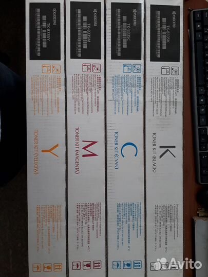 Тонер-картридж TK-8335