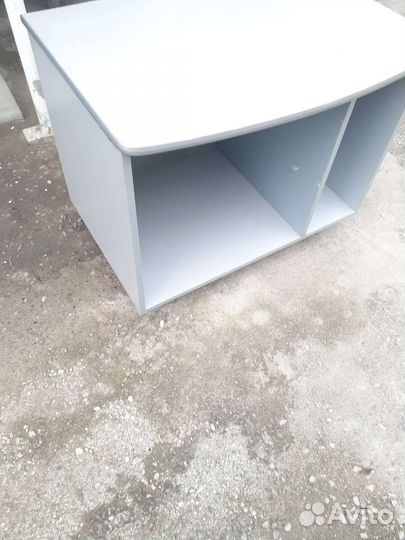 Подставка под телевизор