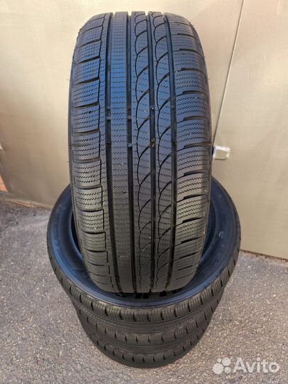 Imperial S210 Ice Plus 205/55 R17