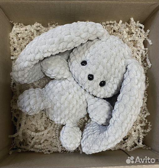 Вязаный зайчик (малыш)