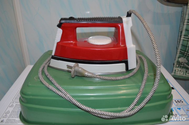 Утюг ут 1000-1,2.220