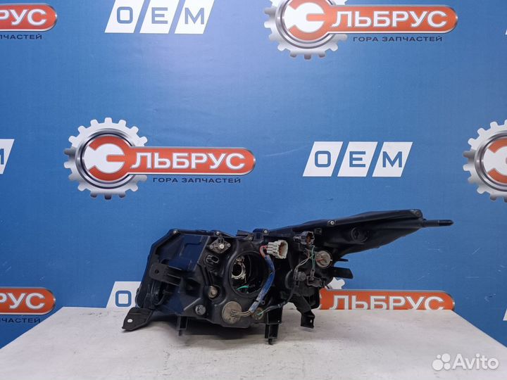 Фара правая Infiniti FX / QX70 С51 2008-2017