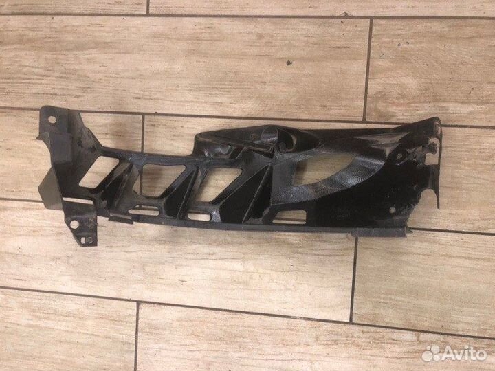 Кронштейн бампера Renault Megane 2 хетчбек 1.5 К9К