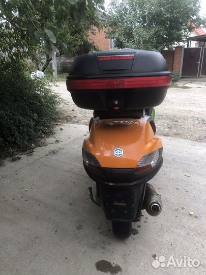 Piaggio mp3 250