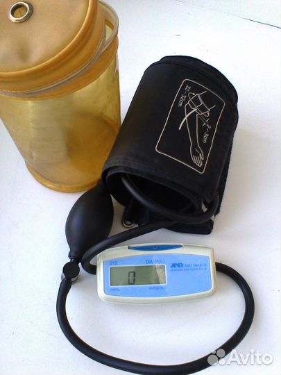 Прибор для измерения давления