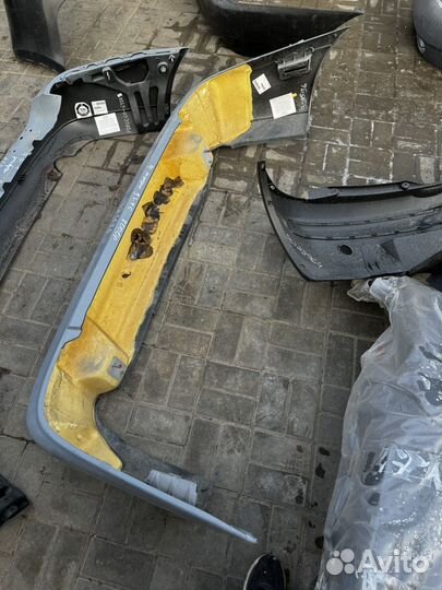 Задний бампер Ford Mondeo 1993-1996