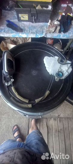 Водительская салонная ручка с замком