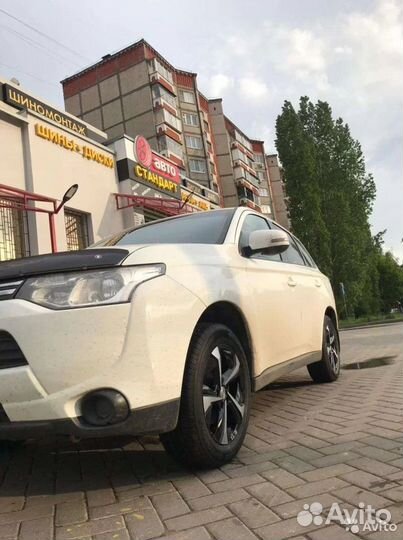 Литые Диски R17 7.0 5*114.3 ET40 d67.1 BD