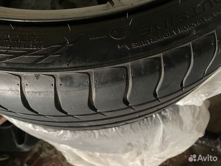Triangle EffeXSport TH202 235/40 R19
