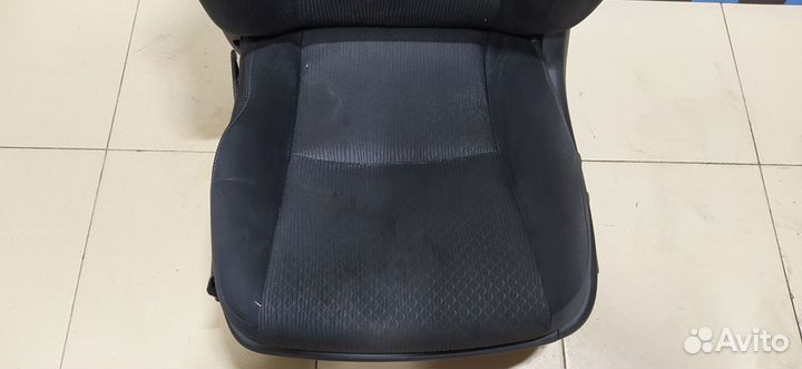 Сиденье переднее левое Land Cruiser (150) -Prado 2