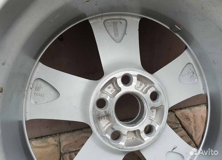 Колесо Toyota RAV4 R17 Yokohama Geolandar G91 1шт