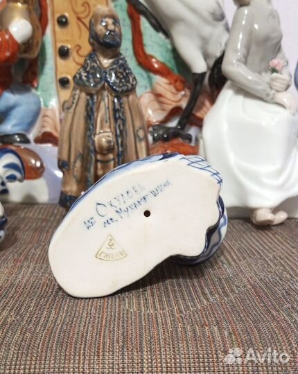 Статуэтки фарфор