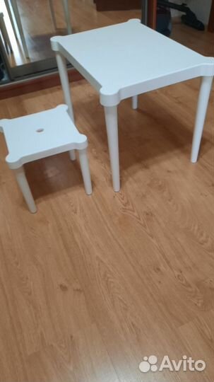 Детский стол и стул IKEA