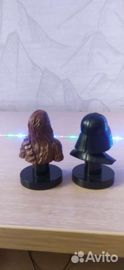 Коллекционные фигурки дарт вейдера И чубаки