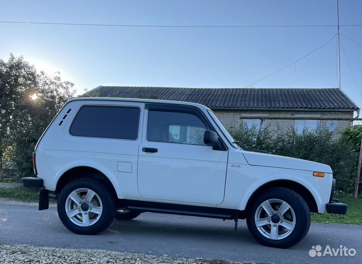 LADA 4x4 (Нива) 1.7 МТ, 2018, 70 000 км