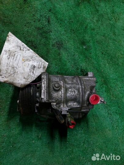 Компрессор кондиционера Infiniti Q50 4WD