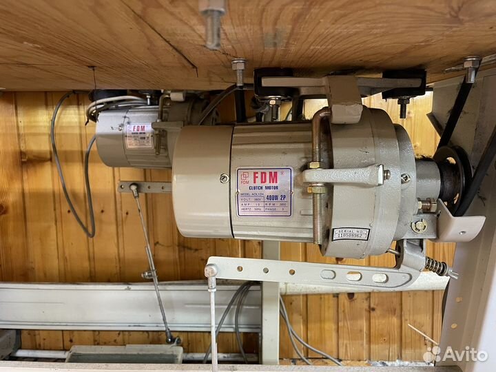 Поясная швейная машина Siruba