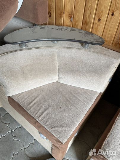 Угловой диван бу