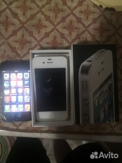 iPod touch 4