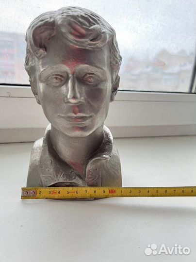 Бюст С.А. Есенина