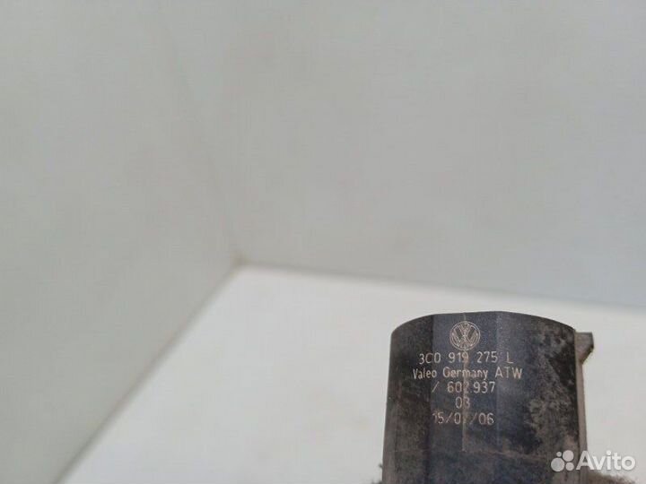 Датчик парковки Volkswagen Passat B6 2.0 2006