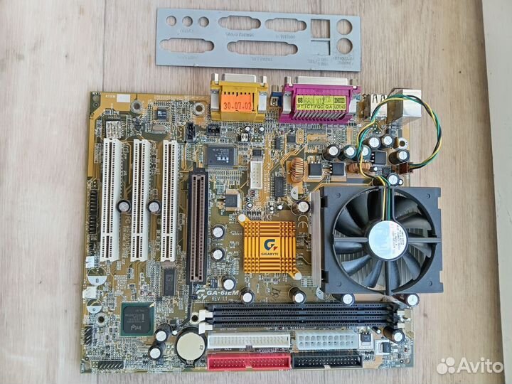 Gigabyte GA-6iEM (REV 1.1)