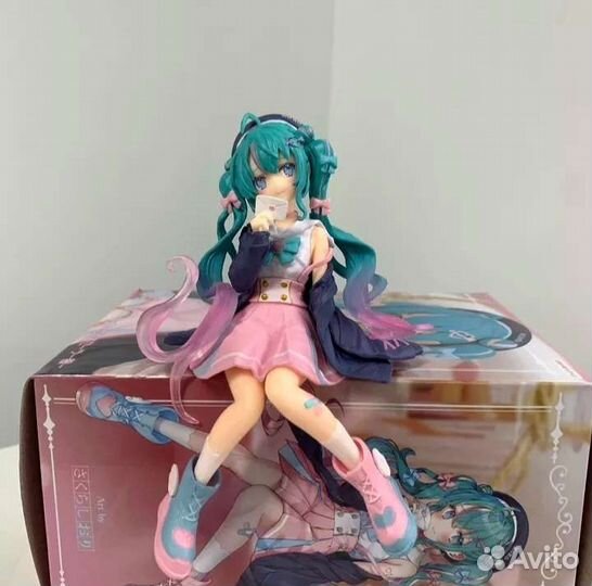 Фигурка аниме Hatsune Miku