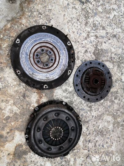 Маховик Пассат Б5 Ауди А4 Б5 1.6 1.8 одномассовый
