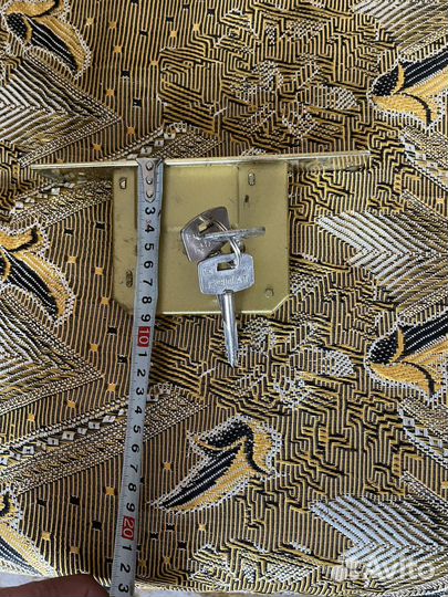 Замок бу рабочий