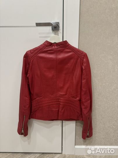 Куртка кожаная женская 42