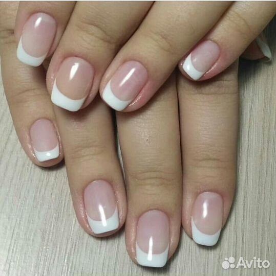 Маникюр, педикюр