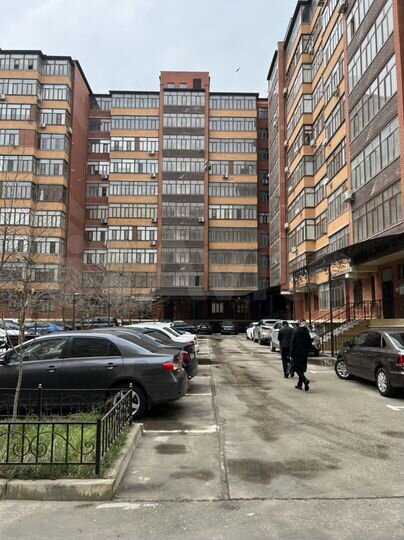 2-к. квартира, 55 м², 8/10 эт.