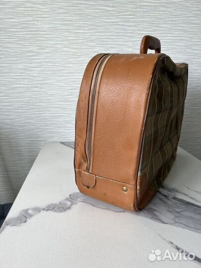 Чемоданы времен СССР