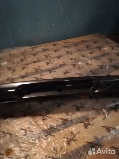 Спойлер на дверь багажника Toyota rav 4 2006-2012