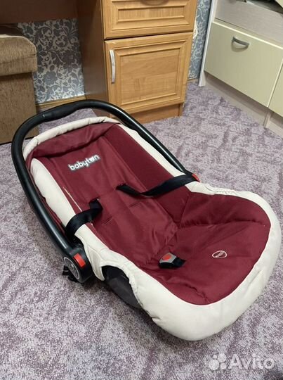 Сиденья в машину дня ребенка