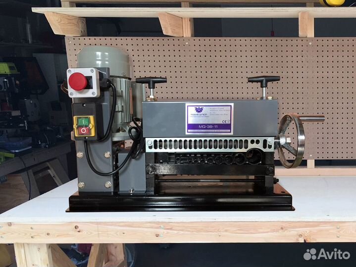 Станок для разделки кабеля