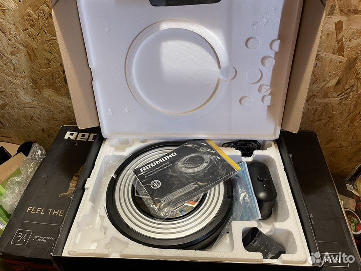 Робот-пылесос redmond RV-R310