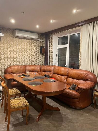 Комната 27 м² в 4-к., 2/3 эт.