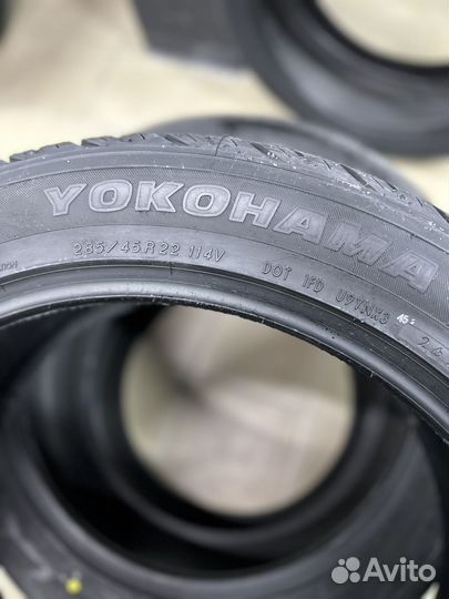 Yokohama Parada Spec-X PA02 285/45 R22 114V